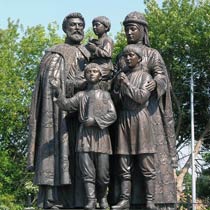 Памятник родителям преподобного Сергия святым Кириллу и Марии 